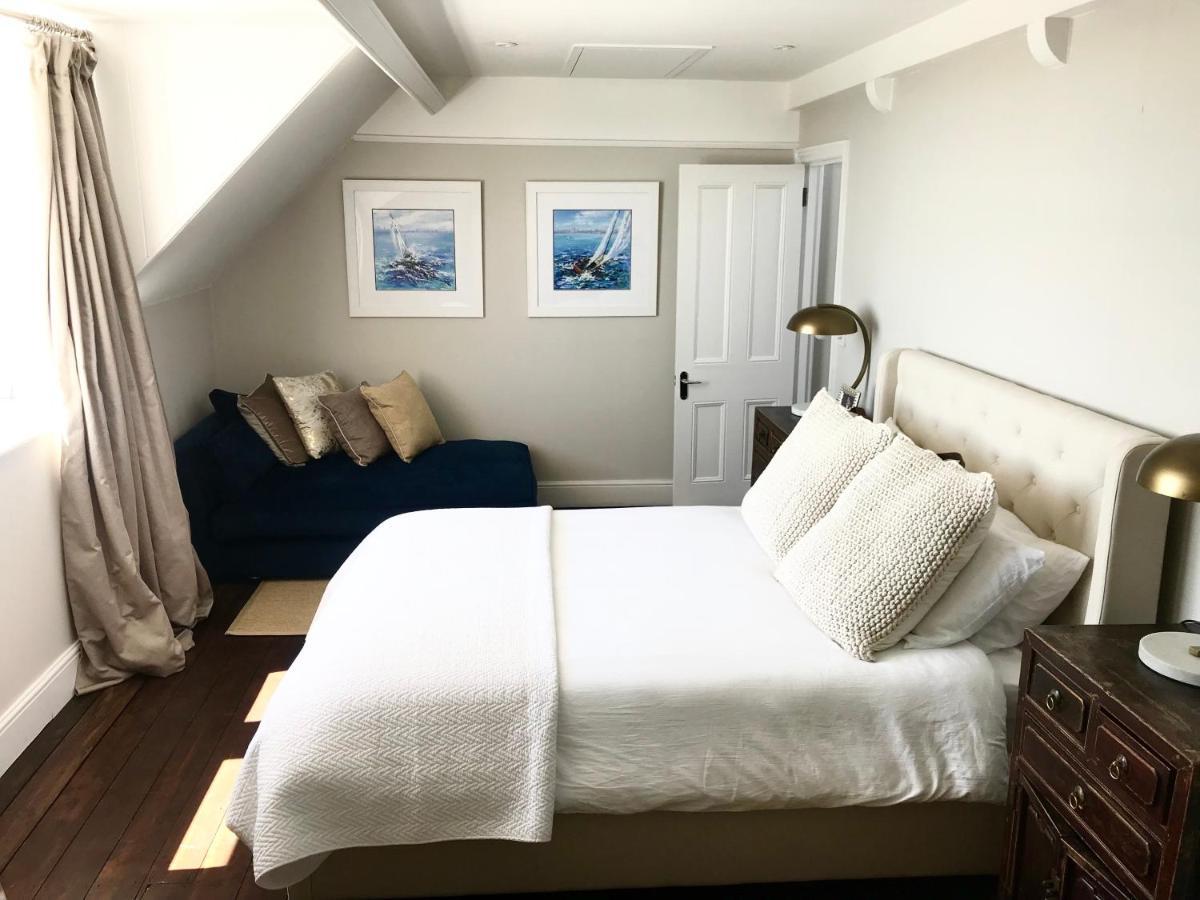 Marina Retreat - Stunning 4 Bedroom, 3 Bathroom House With Harbour Views! Ramsgate Eksteriør billede